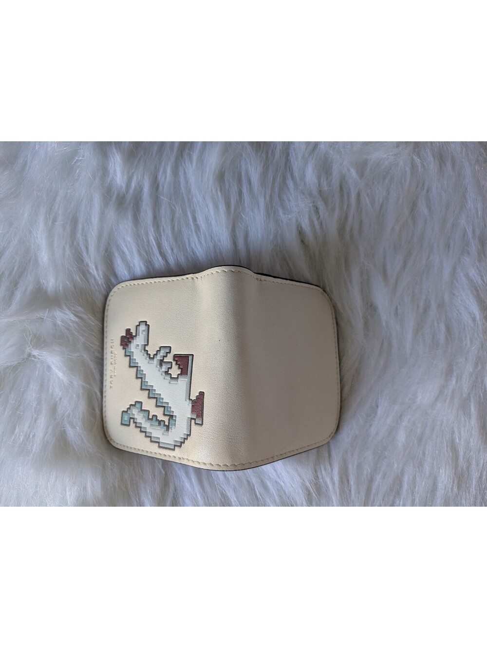 Tory Burch Year of The Dragon wallet pre owned - Picture 7 of 12